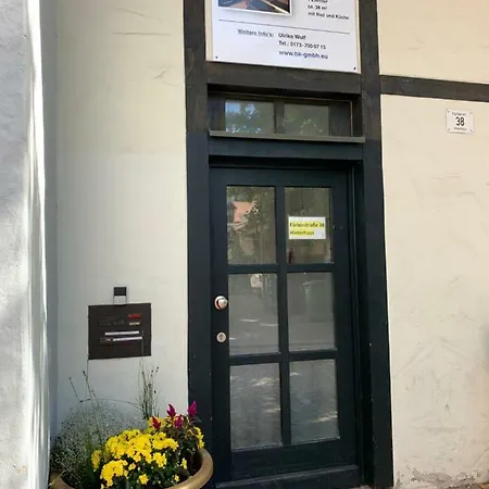 Domizil Industrial Apartman *